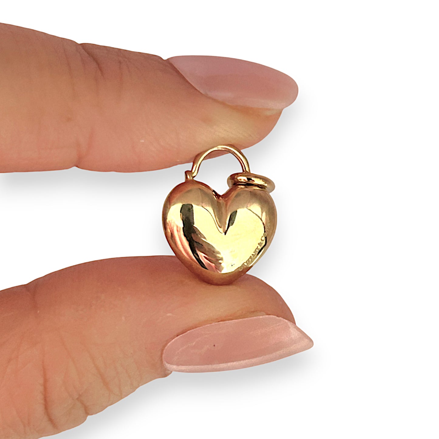 GOLD DEAL | 18K ©TIFFANY & CO. Heart Pendant