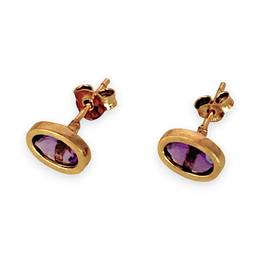 GOLD DEAL | 9K Gold Amethyst Rub-over Oval Stud Earrings