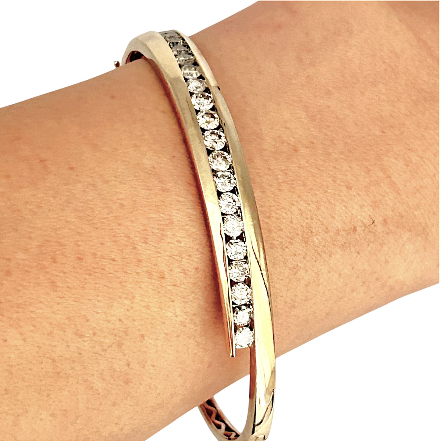 GOLD DEAL | FLASH SALE 10ct (10K) Gold Michael Hill Bangle Diamond TDW 1.88ct Valuation $10,650