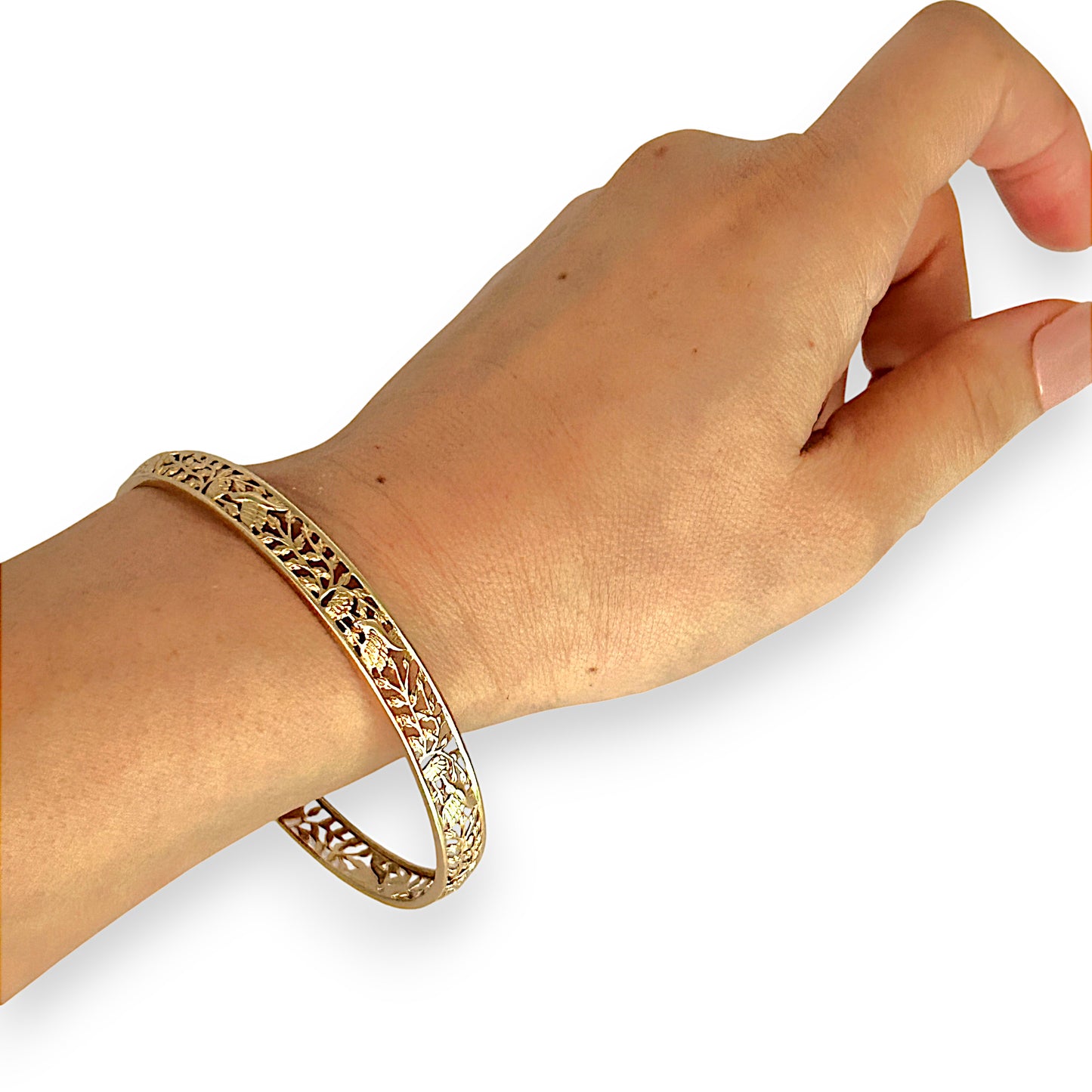 GOLD DEAL | 9K Gold Whispers of Nature Filigree Bangle