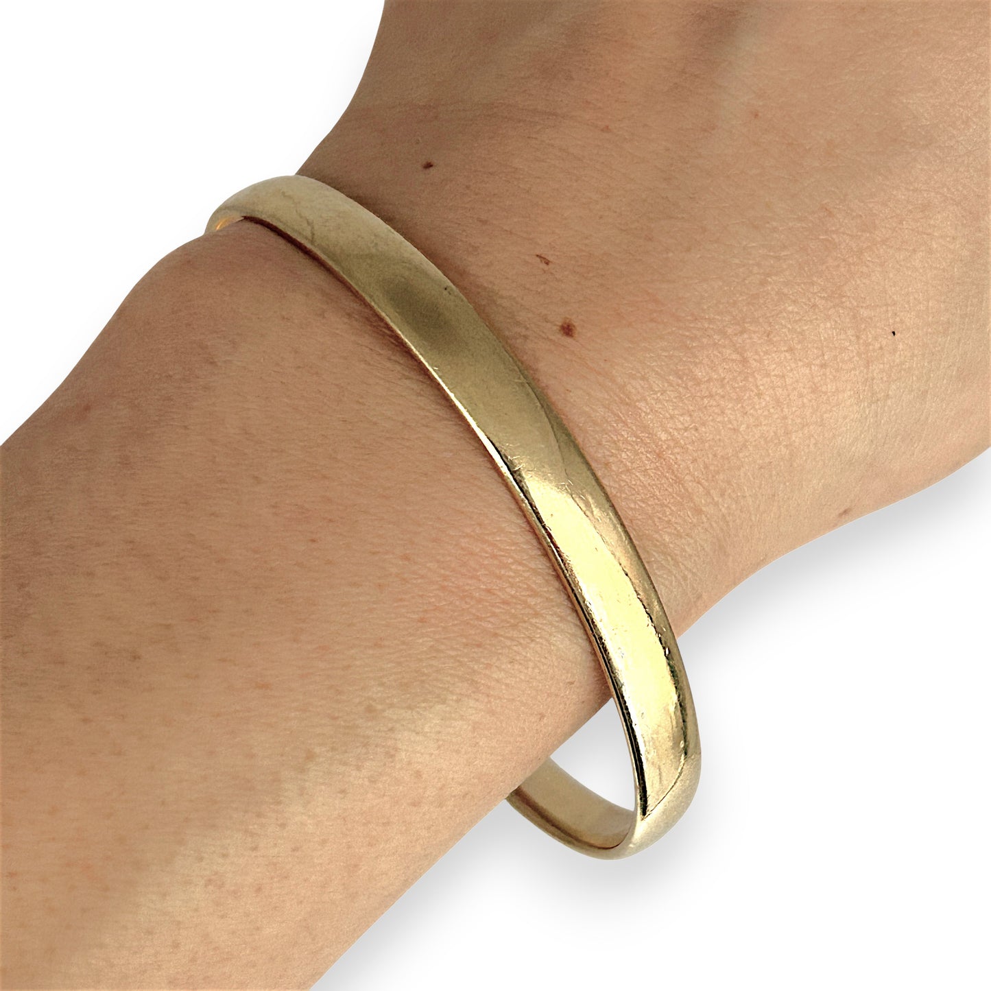 GOLD DEAL | 9ct (9K) Gold Boundless 65.5mm x 6.7mm Solid Bangle Valuation $5,525