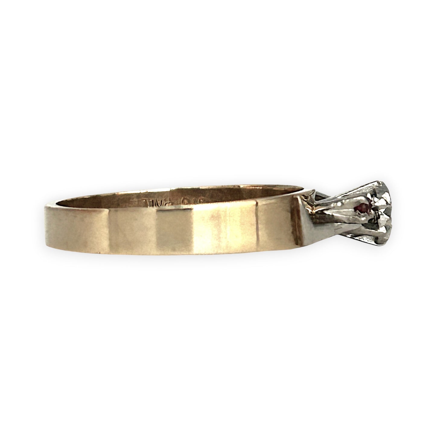 GOLD DEAL | 9ct (9K) Y/W Gold Vintage Diamond & Ruby Trio Ring Size O