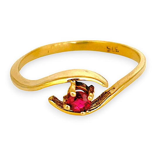 GOLD DEAL | 9ct (9K) old Elegant Ruby Wave Ring Size K