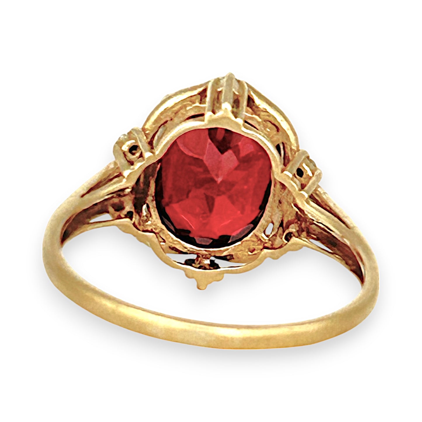 GOLD DEAL | 9K Gold Prominent Ruby Ring