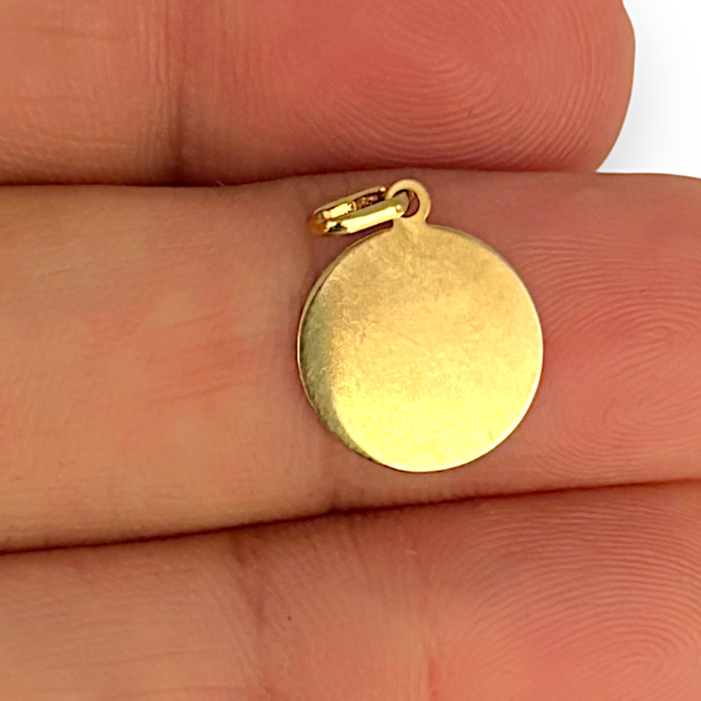 GOLD DEAL | 9K Gold Medallion Round Pendant