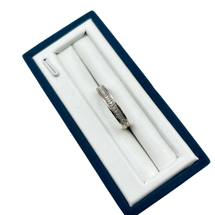 9ct Gold Baguette Diamond Ring