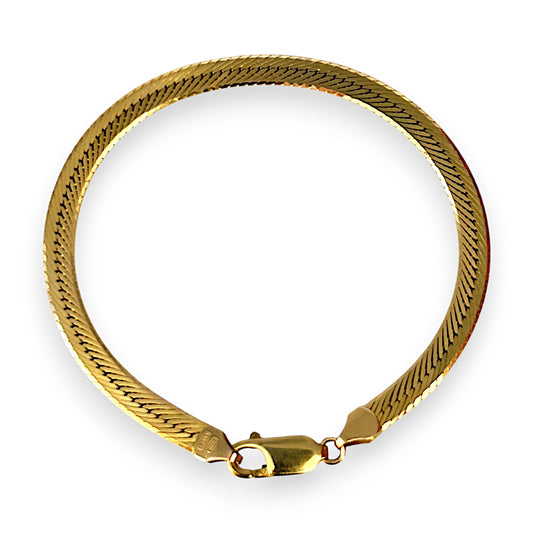 9ct Gold Snake Bracelet Length 18cm As New. R # 1000