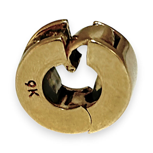 9ct Gold Plain Round Solid Gold Clip Charm. R # 1153