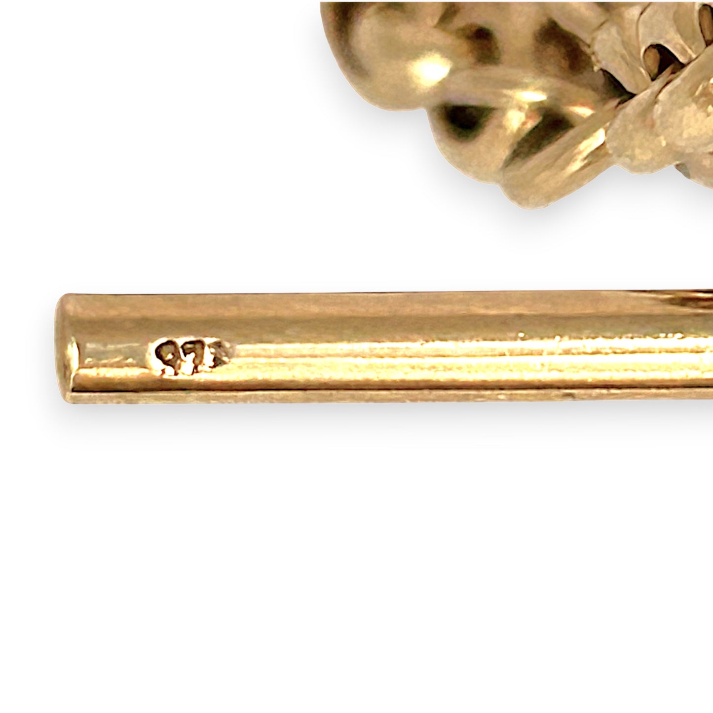 GOLD DEAL | 9ct (9K) Gold Prestige Figaro Chain T Bar, Stunning Investment. Valuation $9,000