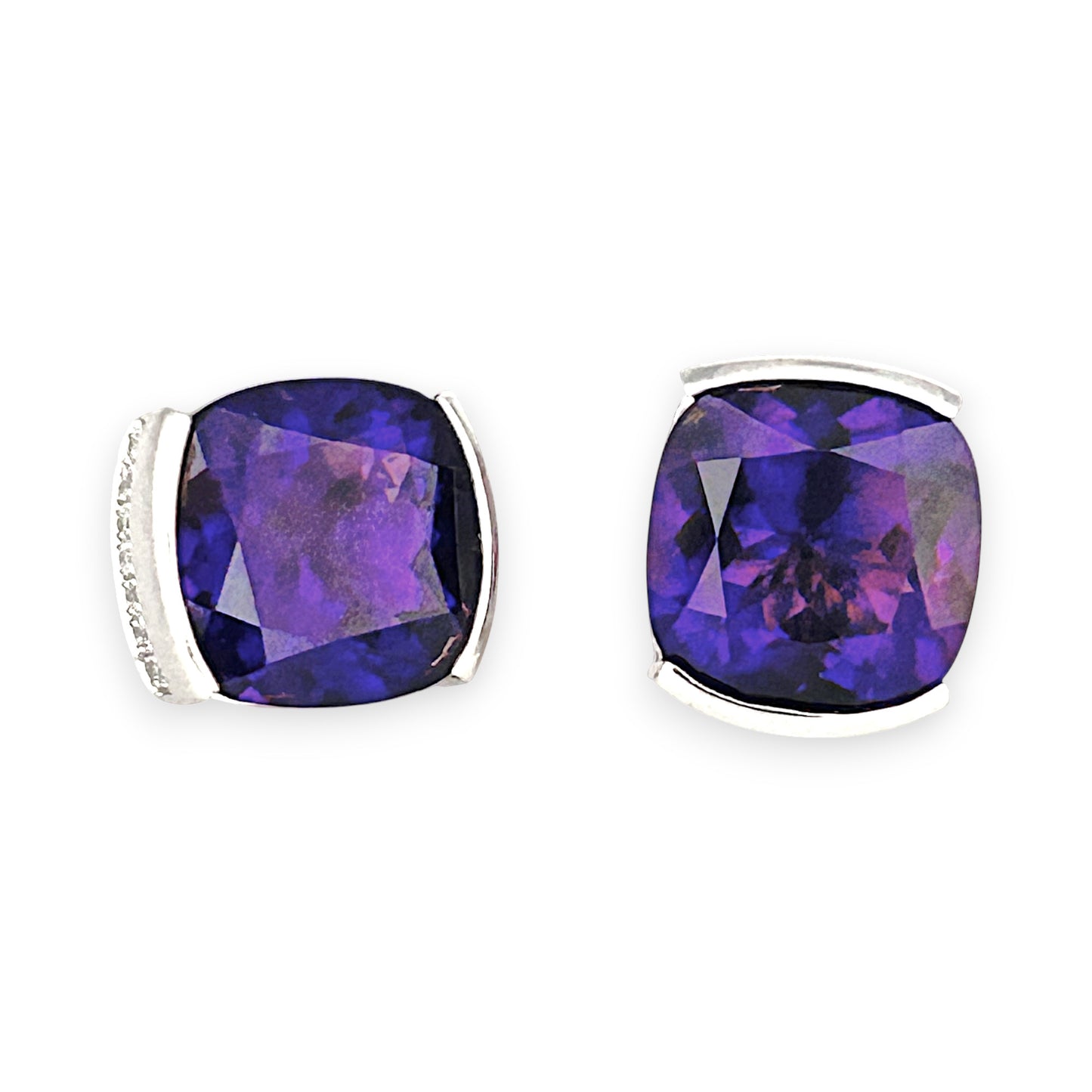 GOLD DEAL |  BARGAIN 18ct (18k) White Gold Amethyst Glow Studs with Diamonds