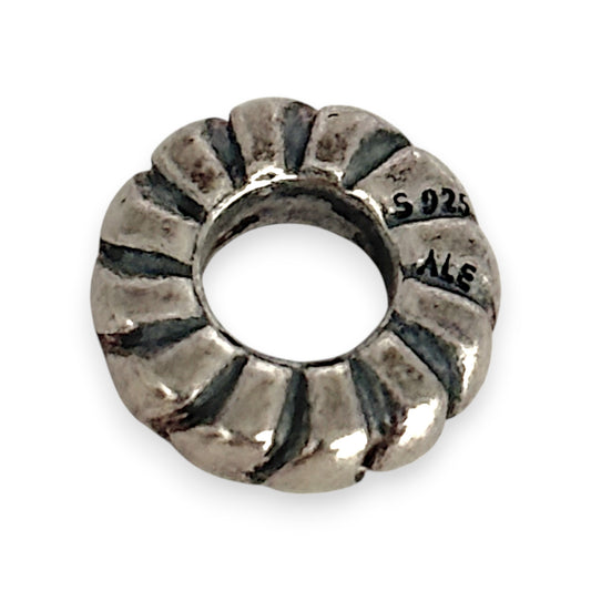 SILVER DEAL | Pandora Sterling Silver Spacer Charm - Heart Row