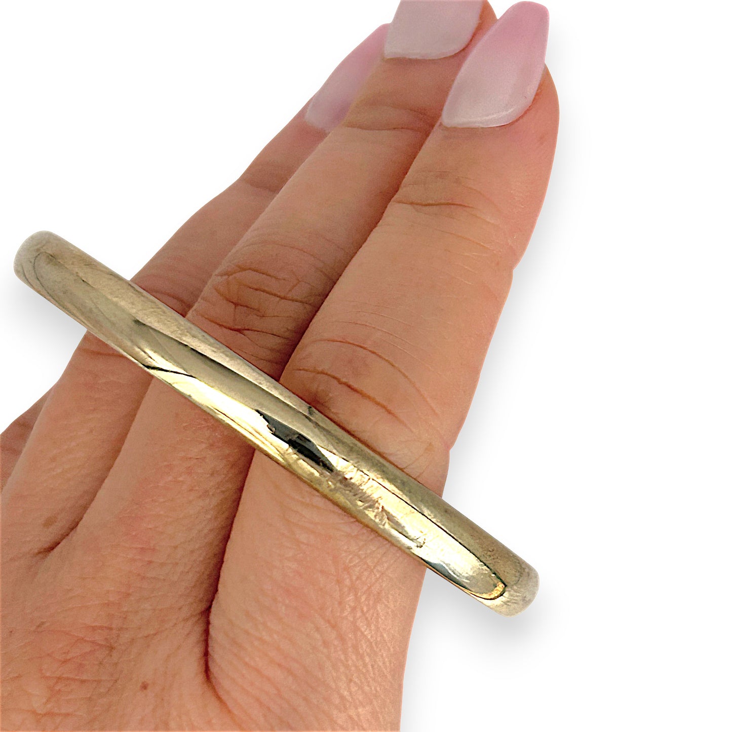 GOLD DEAL | 9ct (9K) Gold Refurbished Handmade Oval Bangle Valuation $5,300
