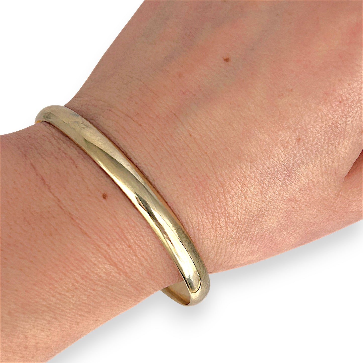 GOLD DEAL | 9ct (9K) Gold Refurbished Handmade Oval Bangle Valuation $5,300