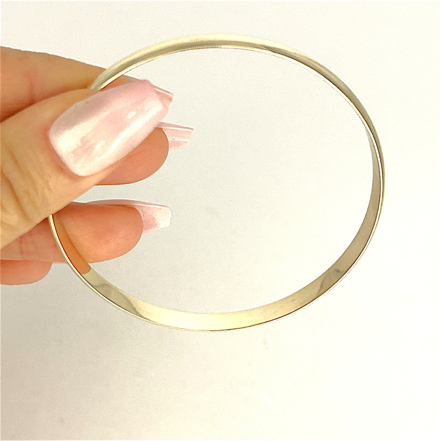 GOLD DEAL | 9ct (9K) NZ Gold Radiance Classic Refurbished Bangle 65.8mm