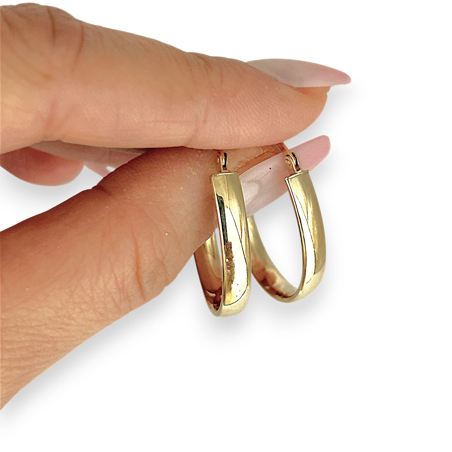 GOLD DEAL | 9ct (9K) Gold Ovoid Sculpted Hoop Earrings 29.3mm