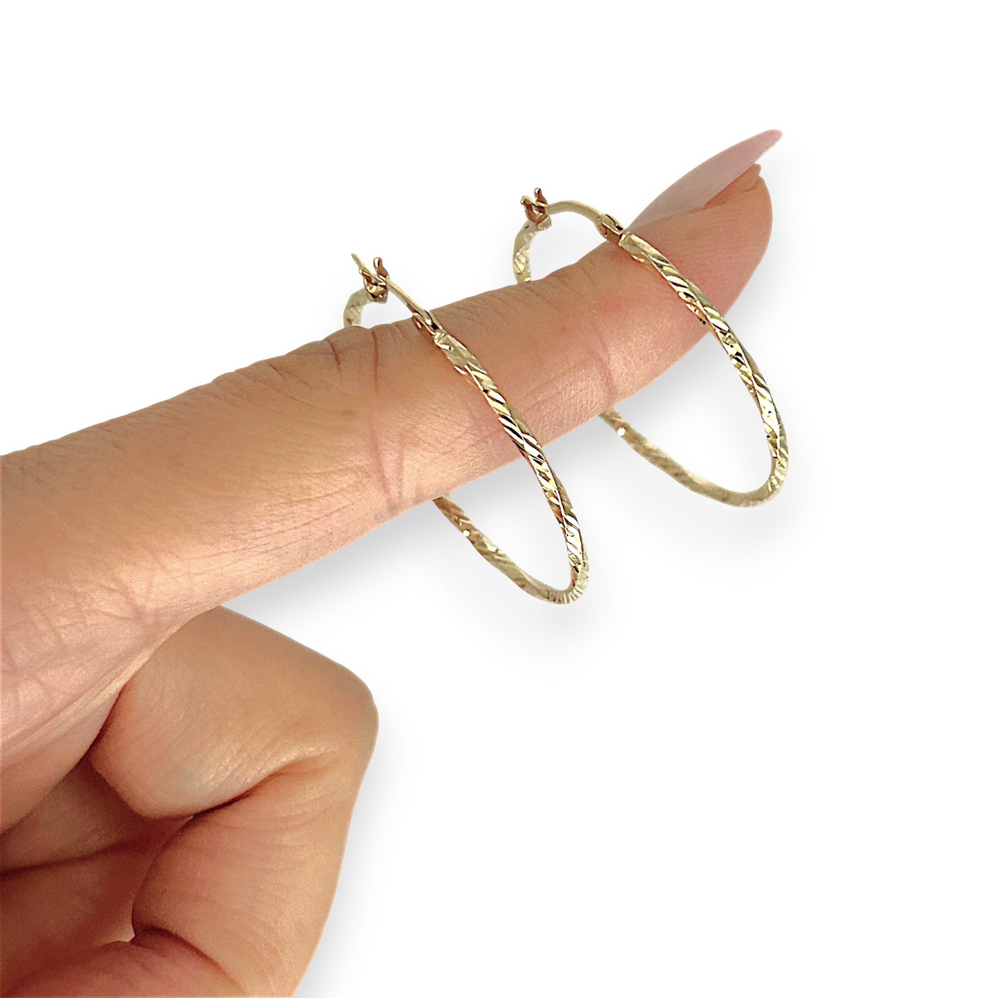 GOLD DEAL | 9ct (9K) Gold Embossed Twist Circle Hoop Earrings 34.1mm