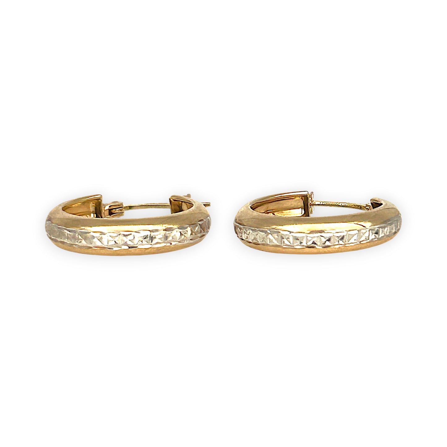 GOLD DEAL | 9ct Y/W Gold Two-Tone Diamond-Cut Hoop Earrings 19.6mm