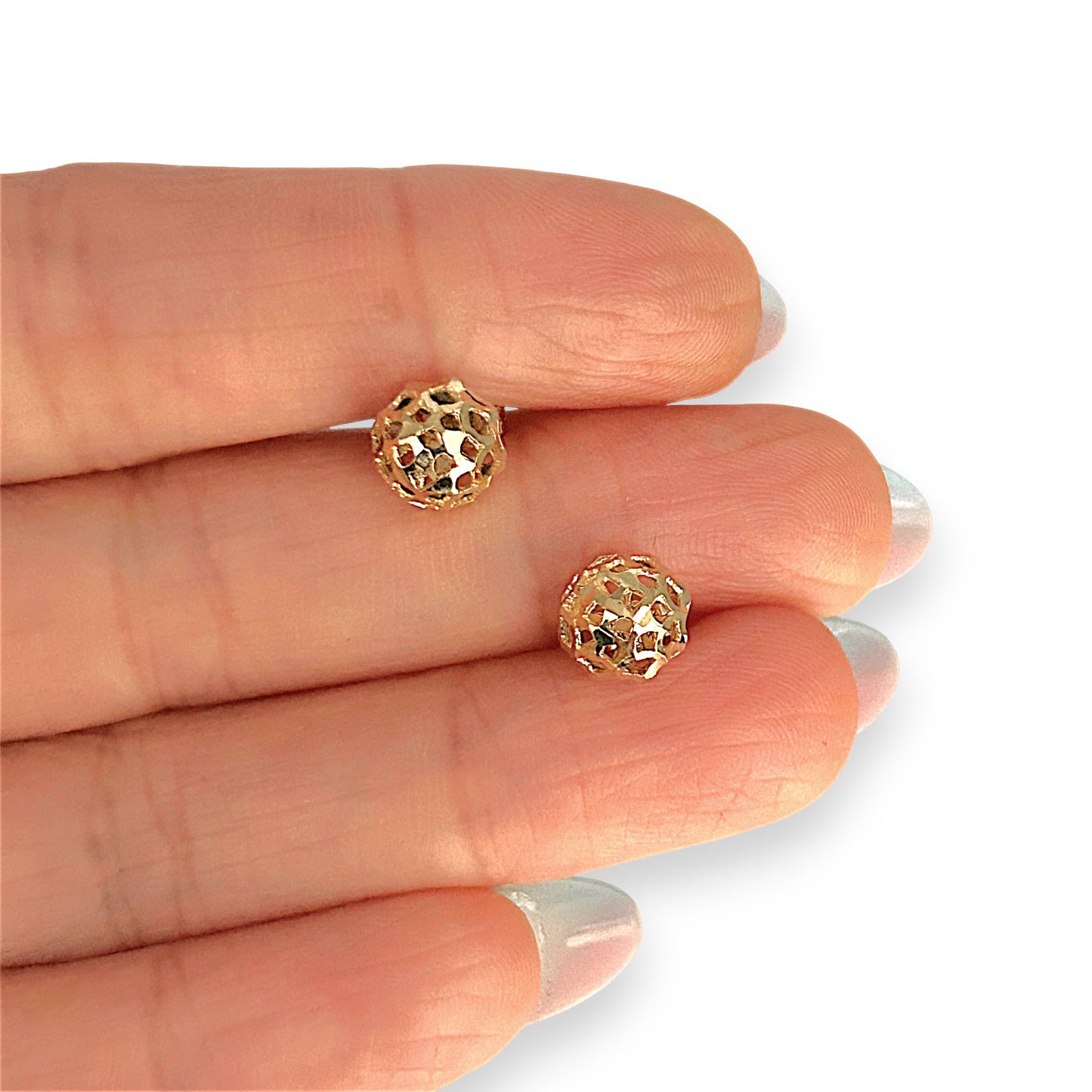 GOLD DEAL | 10ct Gold Refurbished Michael Hill Textured Dome Earrings