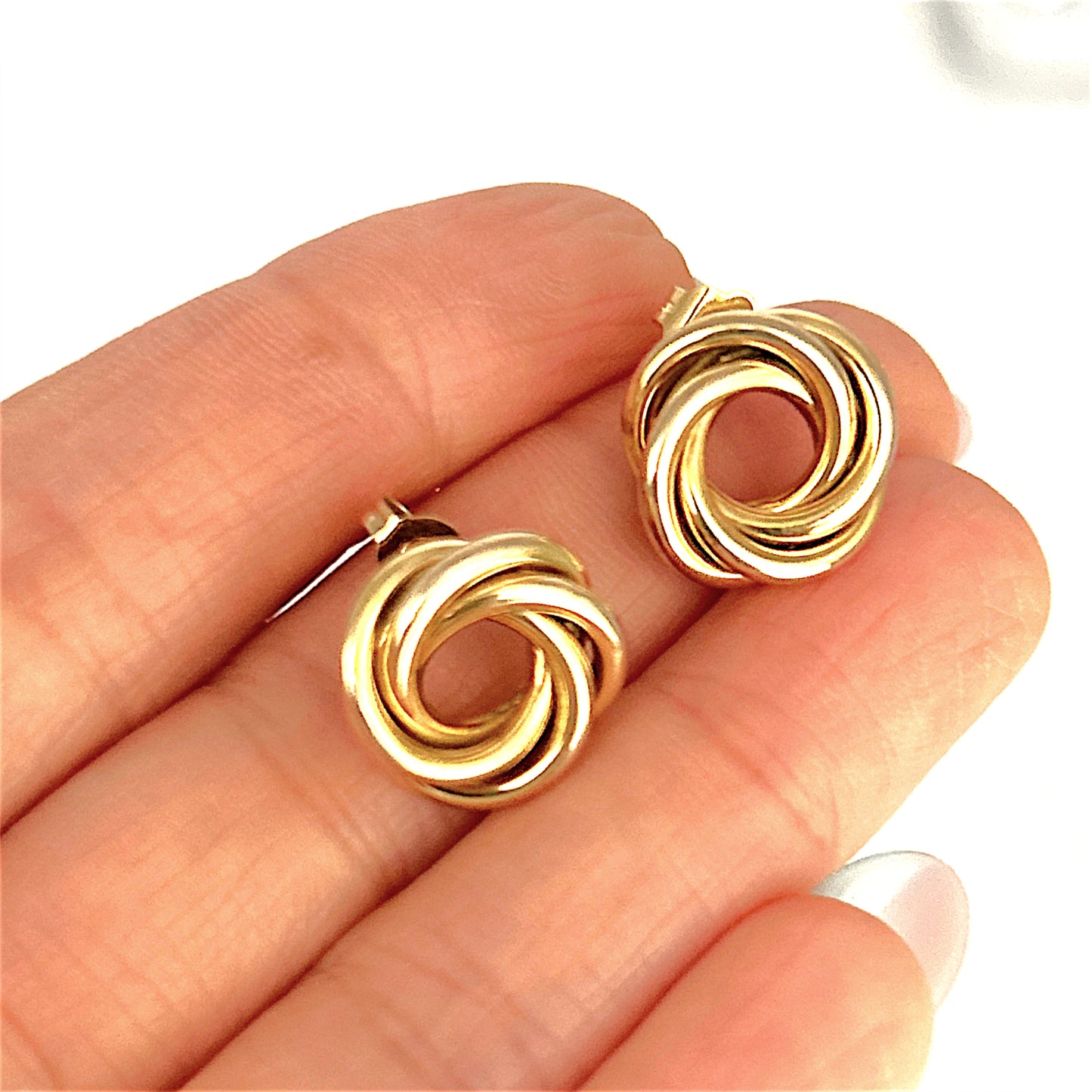 GOLD DEAL | 9ct Gold Classic Knot Stud Earrings