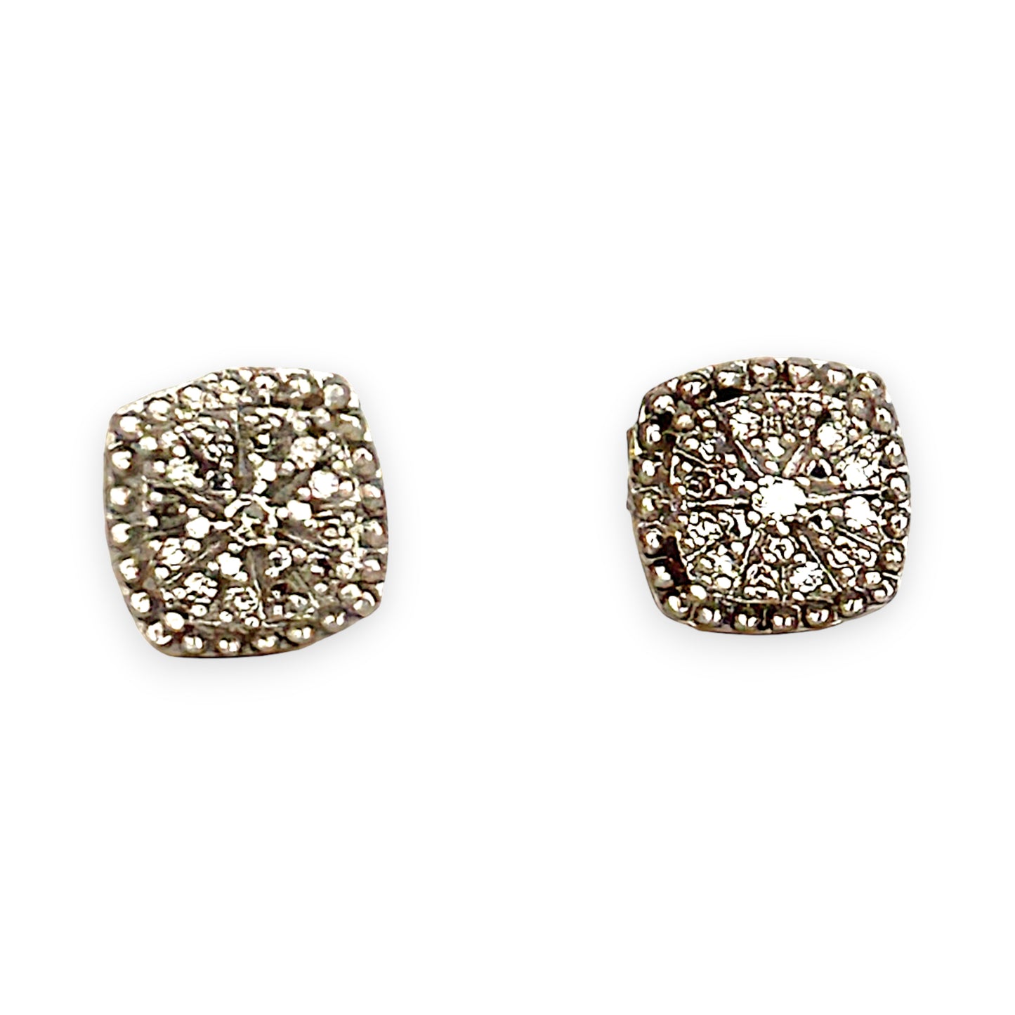 GOLD DEAL | 9ct Gold Radiance Cushion Diamond Stud Earrings