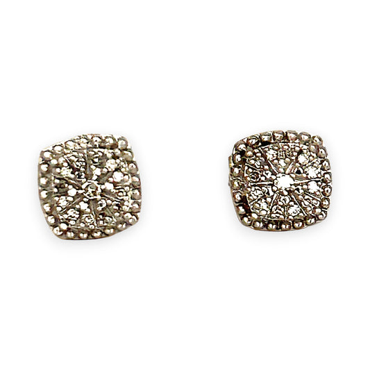 GOLD DEAL | 9ct Gold Radiance Cushion Diamond Stud Earrings