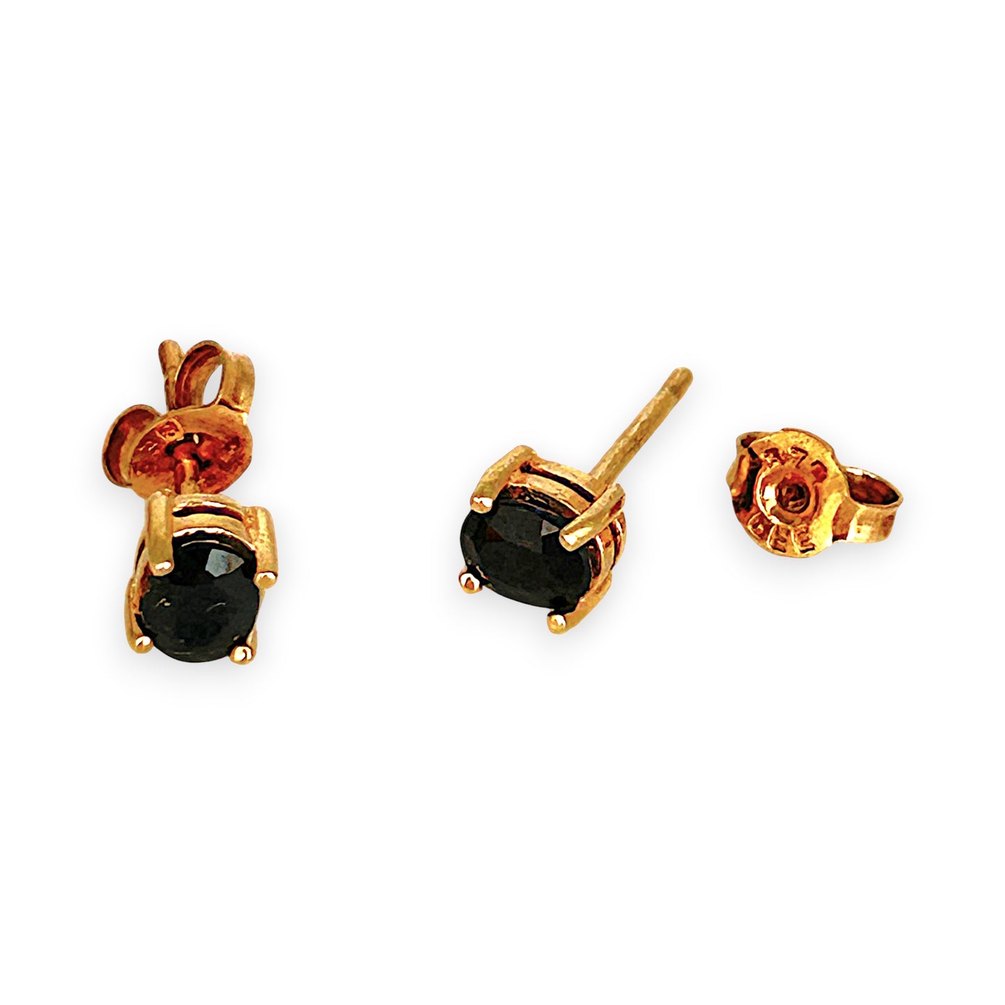 GOLD DEAL | 9ct Gold Midnight Glow Sapphire Stud Earrings 5.1mm x 4.6mm