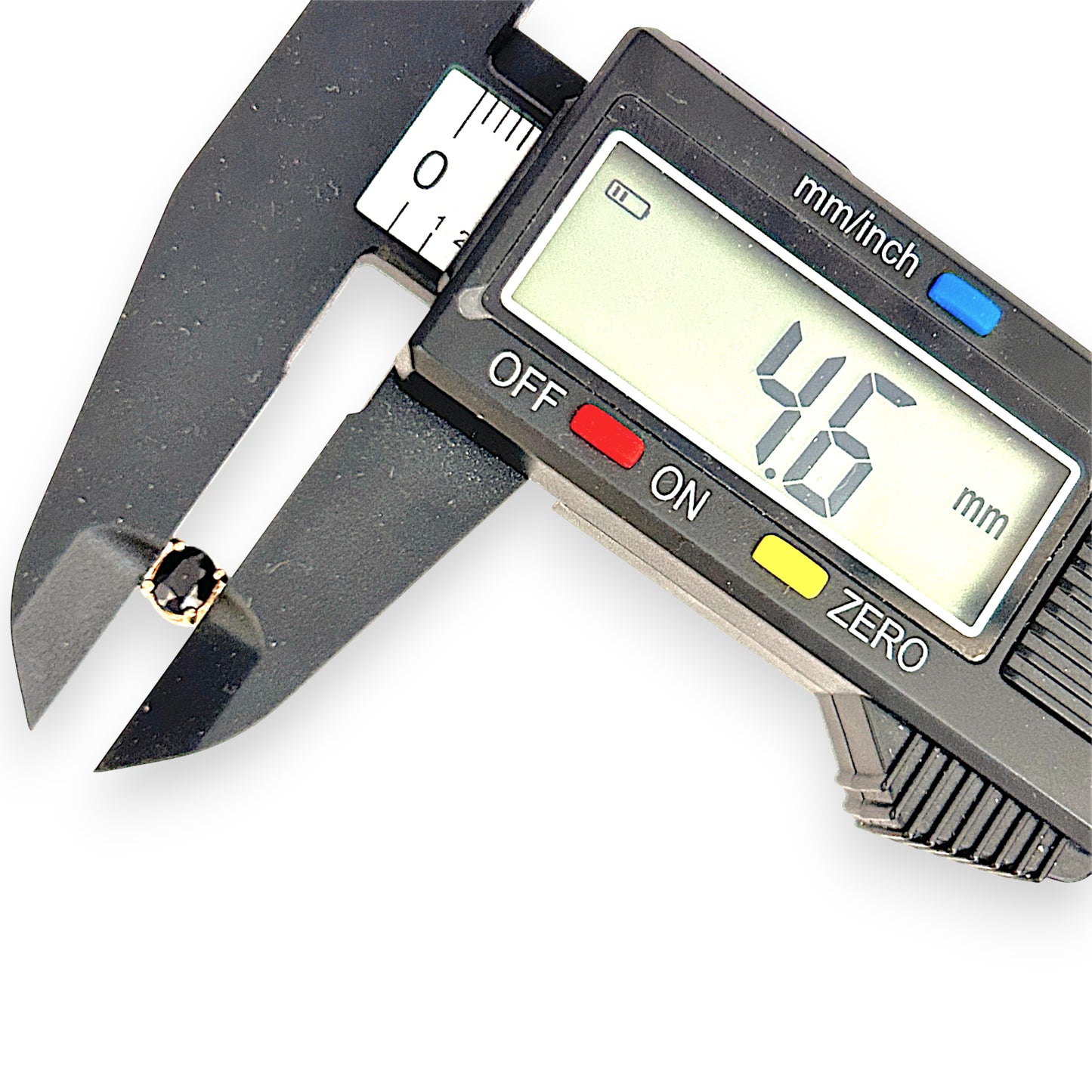 GOLD DEAL | 9ct Gold Midnight Glow Sapphire Stud Earrings 5.1mm x 4.6mm