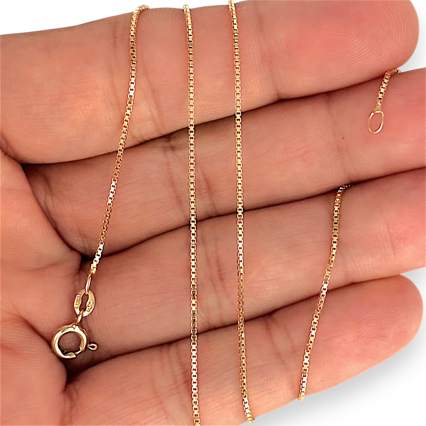 GOLD DEAL | 9ct (9K) Gold Italian Sleek Soft Feel Box Refurbished Chain 55cm
