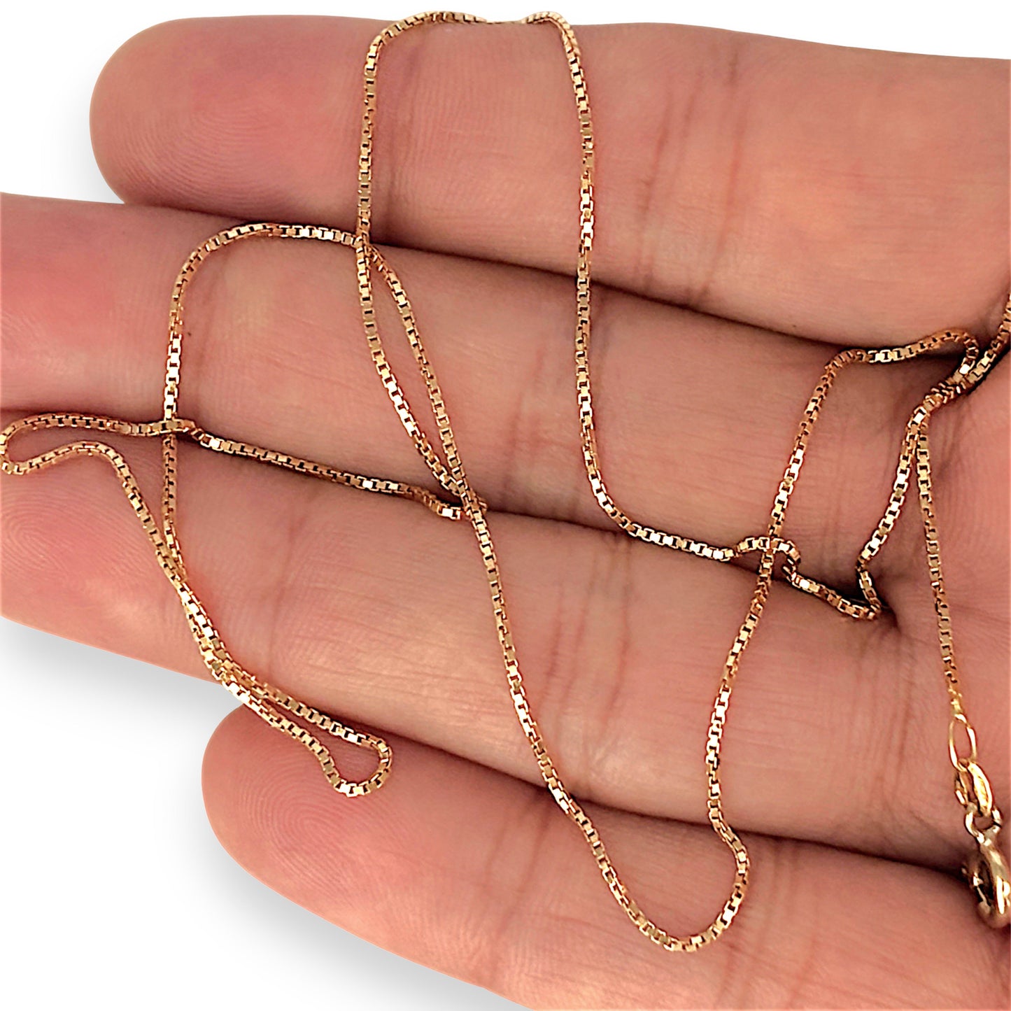 GOLD DEAL | 9ct (9K) Gold Italian Sleek Soft Feel Box Refurbished Chain 55cm