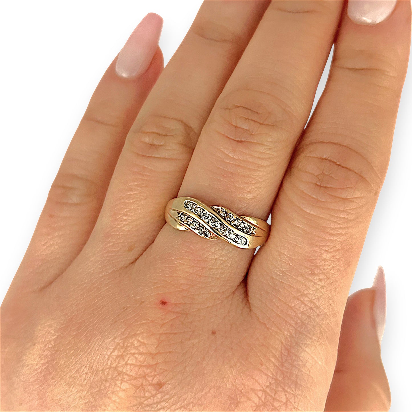 GOLD DEAL | 9ct (9K) Gold MICHAEL HILL Diamond Wave Ring Size P
