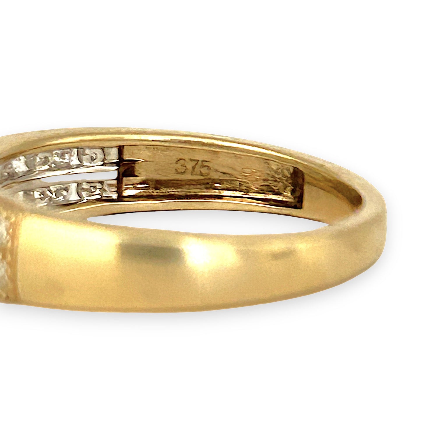 GOLD DEAL | 9ct (9K) Gold Eternal Glow Diamond Channel Ring Size M
