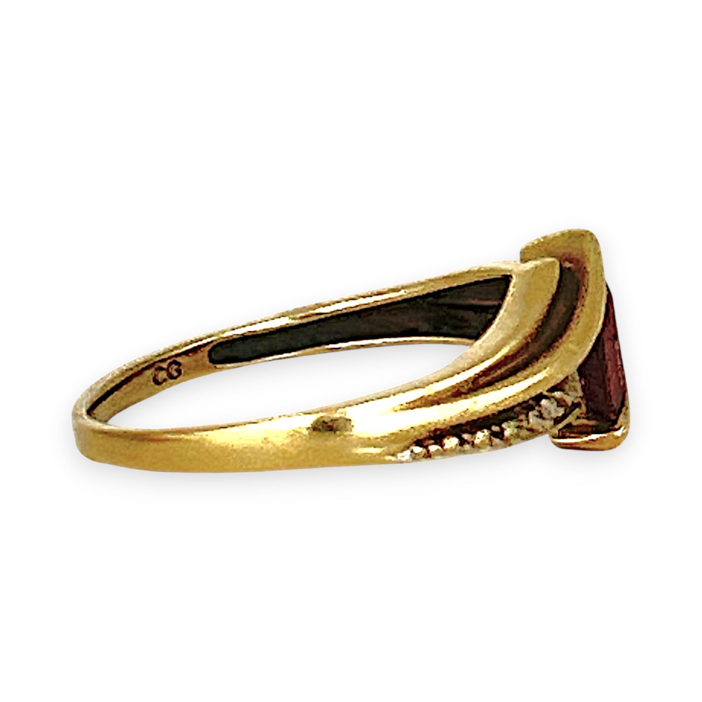 GOLD DEAL | 9ct (9K) Gold Pricess Cut Ruby & Diamond Ring