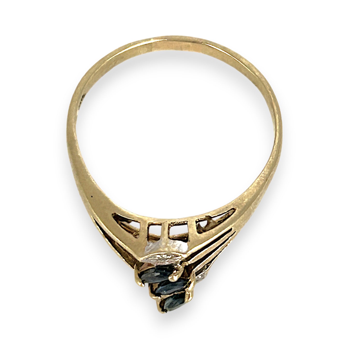GOLD DEAL | 9ct Gold Modern Artistic Flair Sapphire & Diamonds Ring