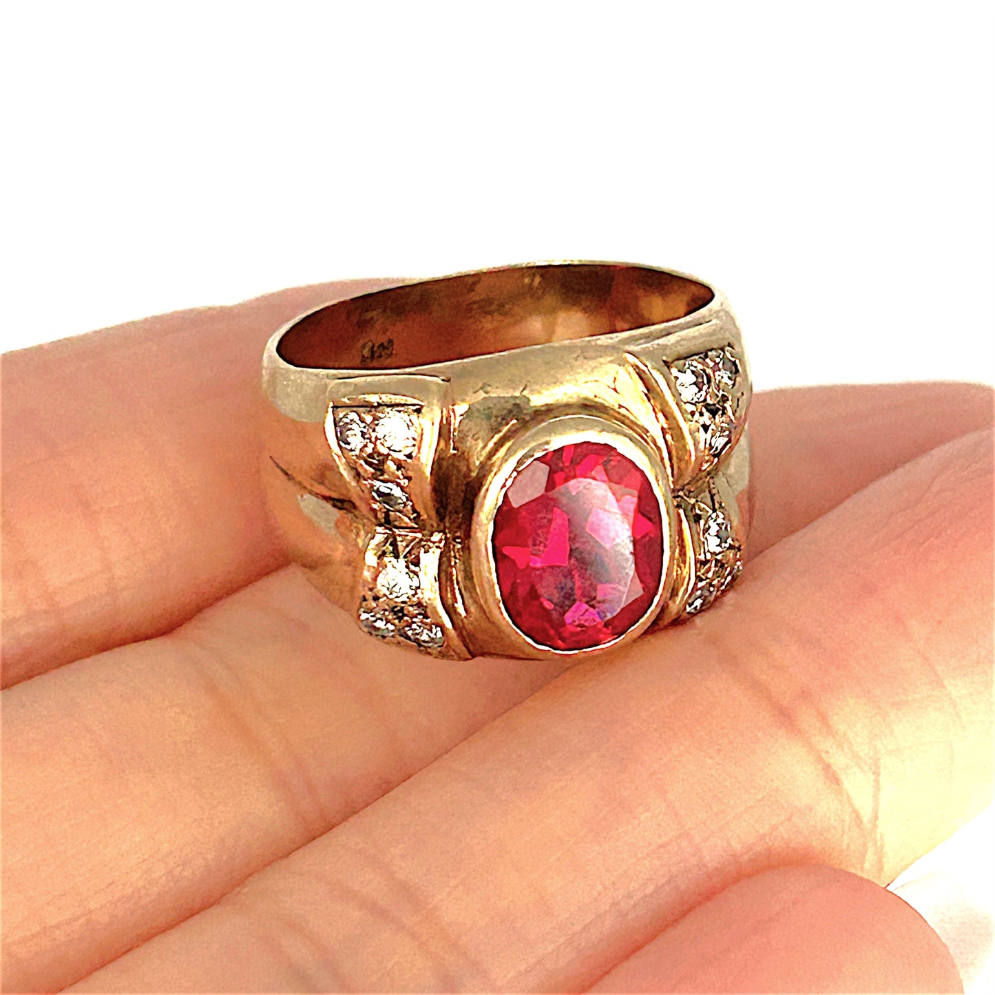 GOLD DEAL | 9ct (9K) Gold Royal Flame Ruby & CZ Dress Ring Valuation $2,400
