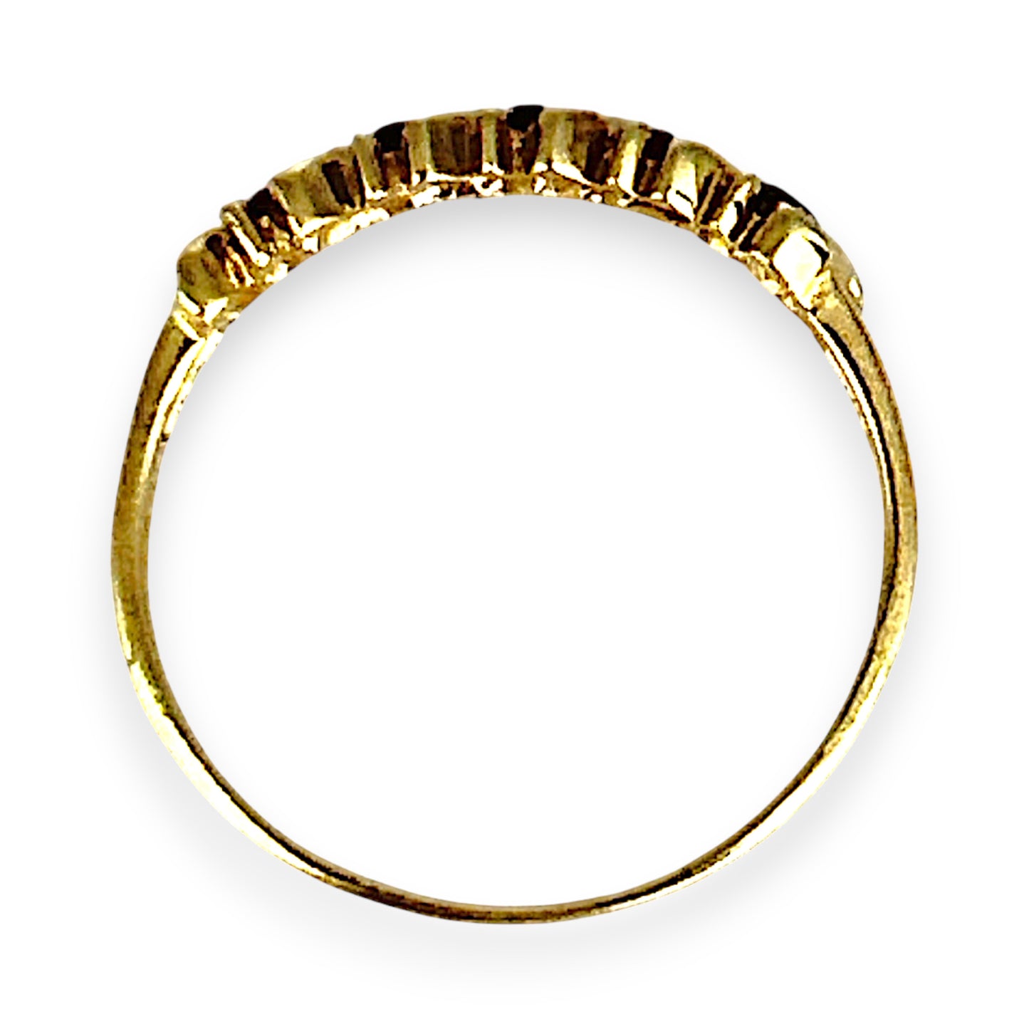 GOLD DEAL | 9ct Gold Refurbished Amethyst Wave Ring Size O