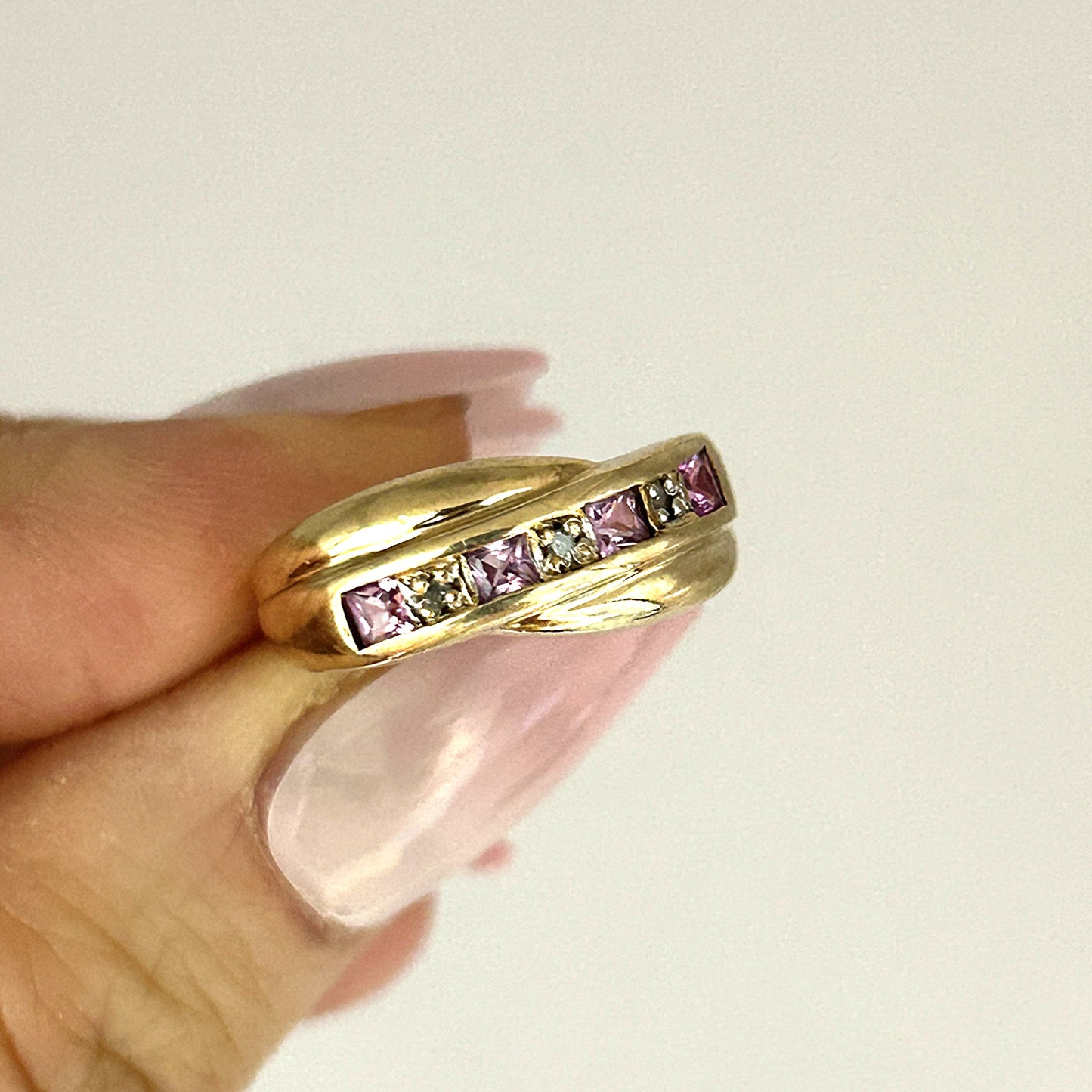 GOLD DEAL | 9ct (9K) Gold Blush Harmony Pink Sapphire & Diamond Ring Size N