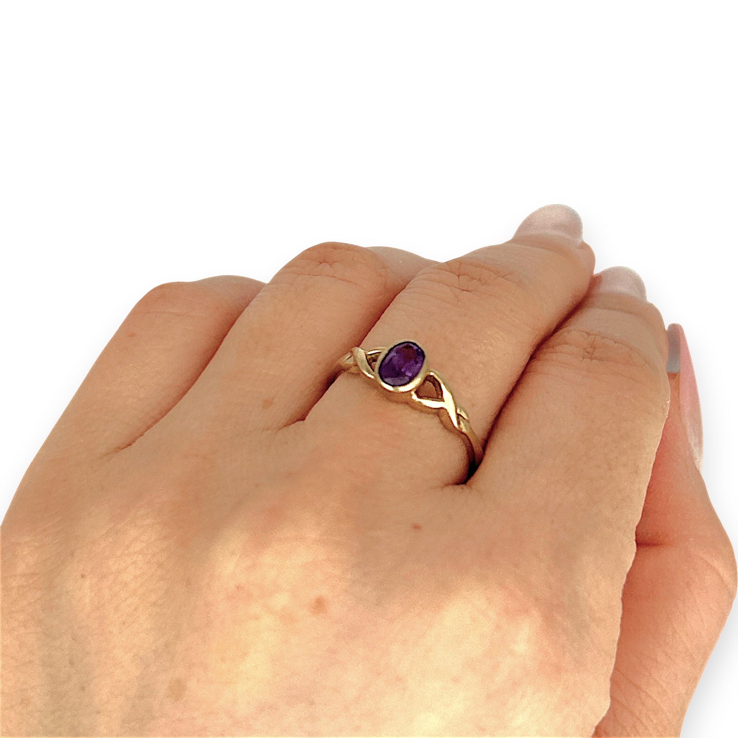 GOLD DEAL | 9ct (9K) Gold Violet Twist Amethyst Ring Size P