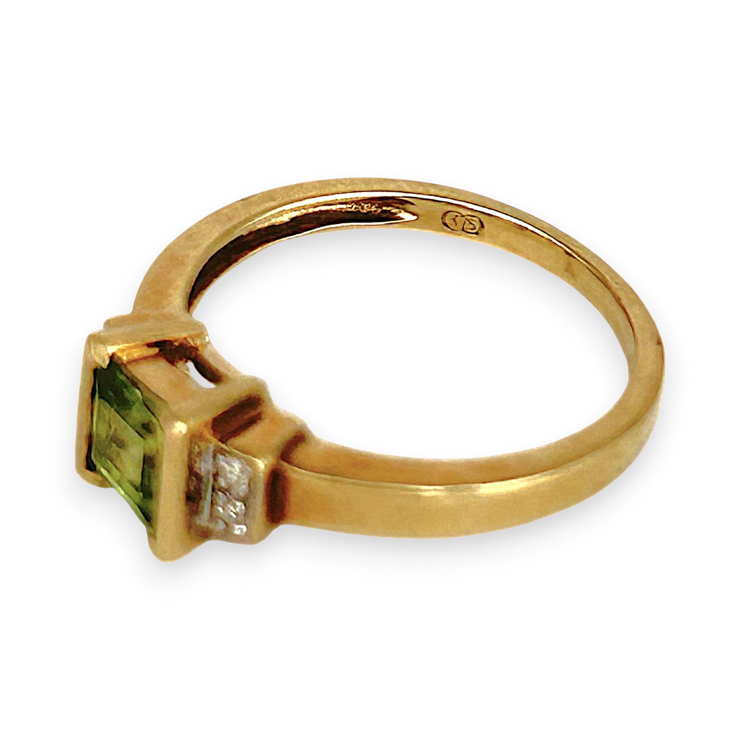 GOLD DEAL | 9ct Gold Ring with Princess Cut Peridot & Diamond Accents