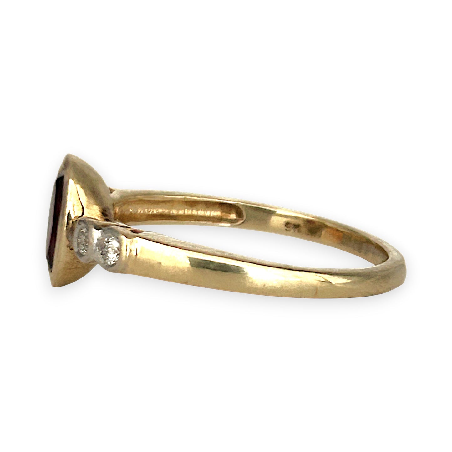 GOLD DEAL | 9ct (9K) Gold Crimson Grace Ruby & Diamond Ring Size P