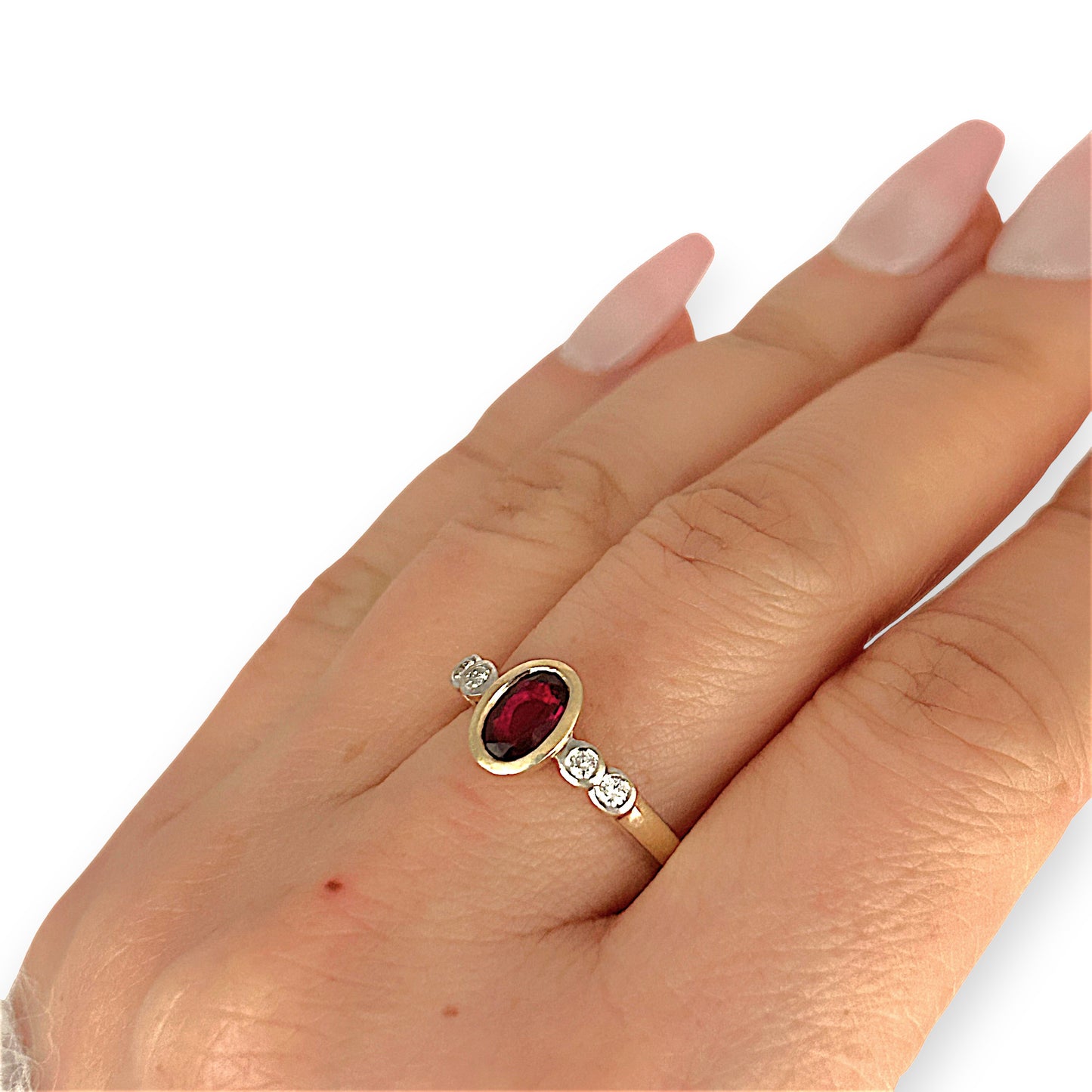 GOLD DEAL | 9ct (9K) Gold Crimson Grace Ruby & Diamond Ring Size P