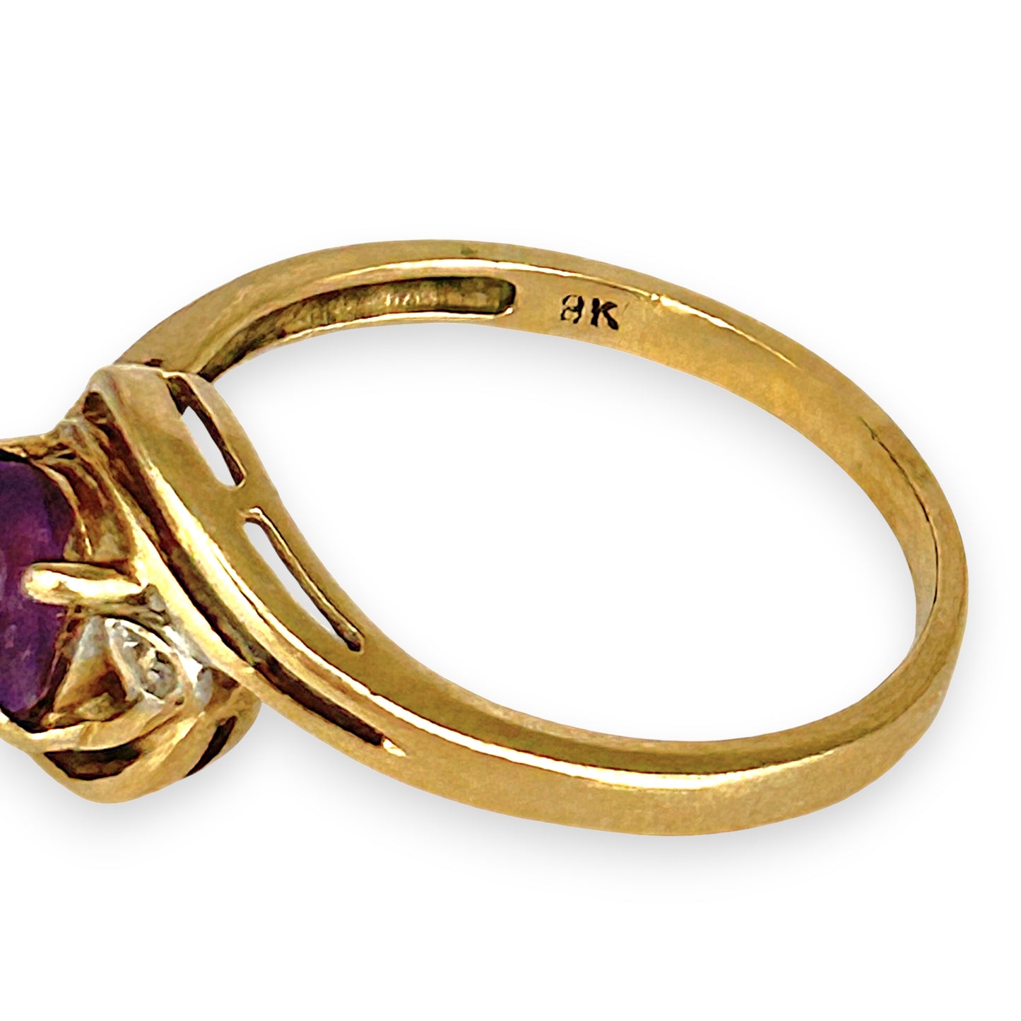 GOLD DEAL | 9ct Gold Graceful Amethyst & Diamond Wave Ring