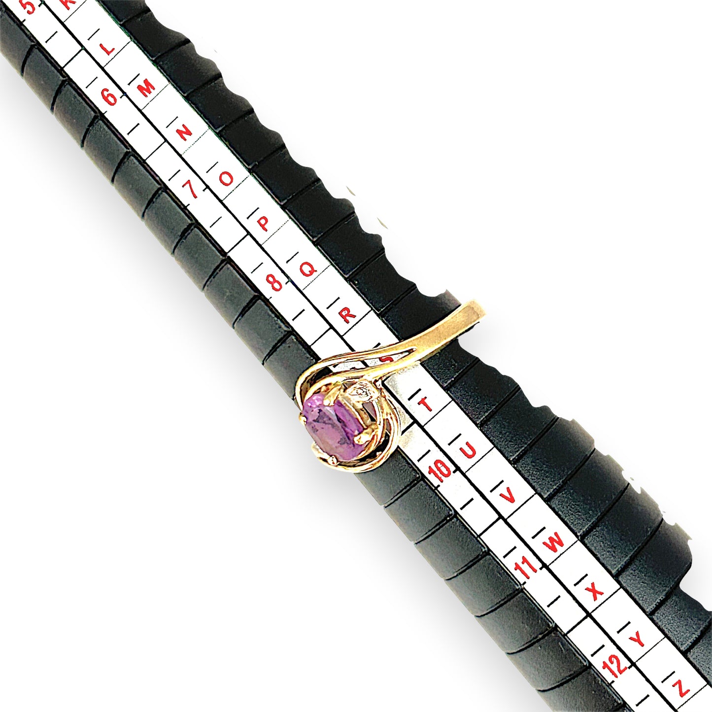 GOLD DEAL | 9ct Gold Graceful Amethyst & Diamond Wave Ring