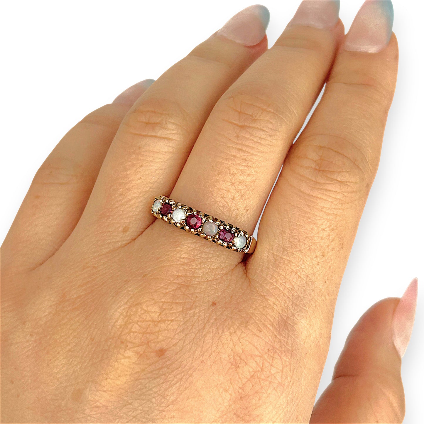 GOLD DEAL | 9ct Gold Crimson Glow – Vintage Garnet & Opal Ring Size R