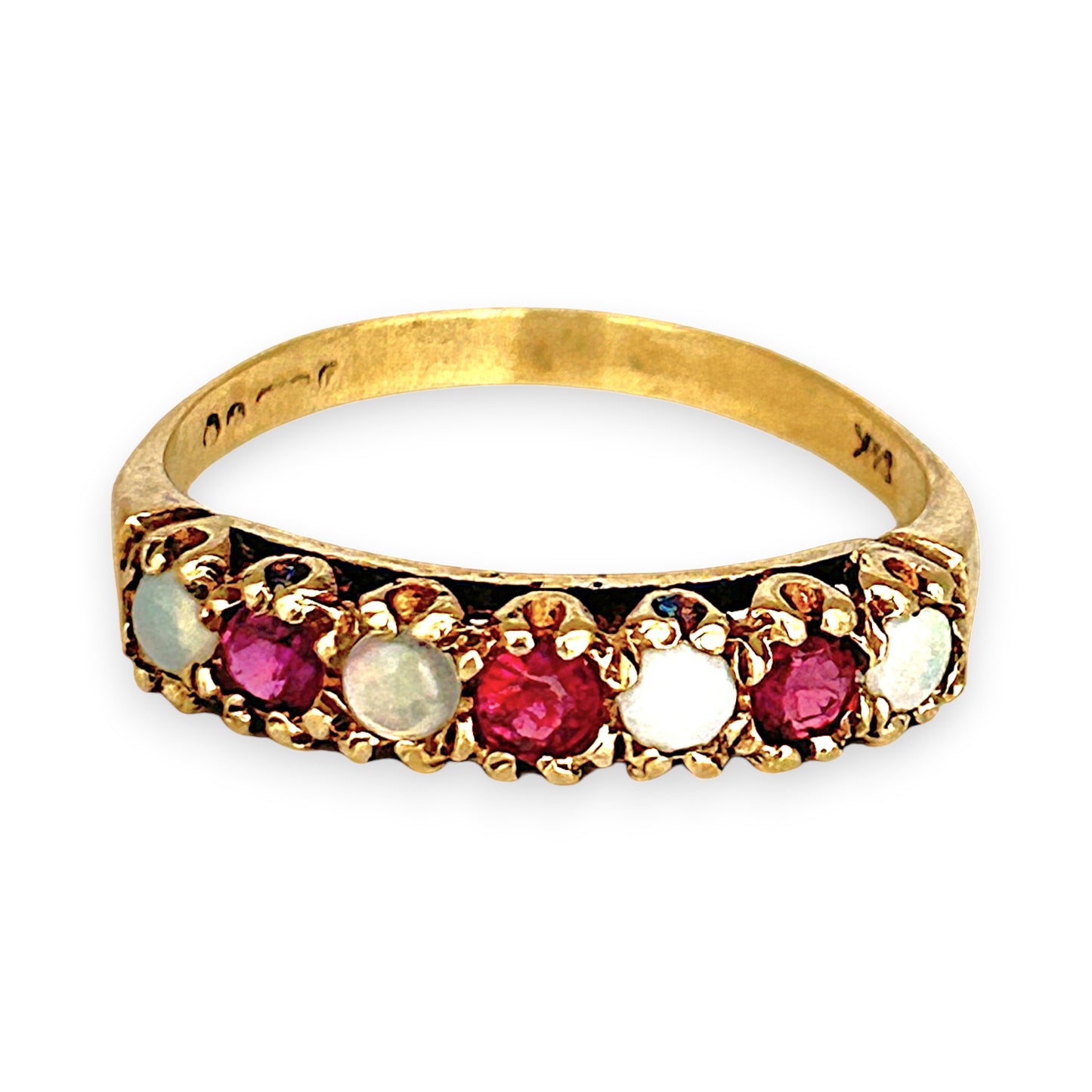GOLD DEAL | 9ct Gold Crimson Glow – Vintage Garnet & Opal Ring Size R