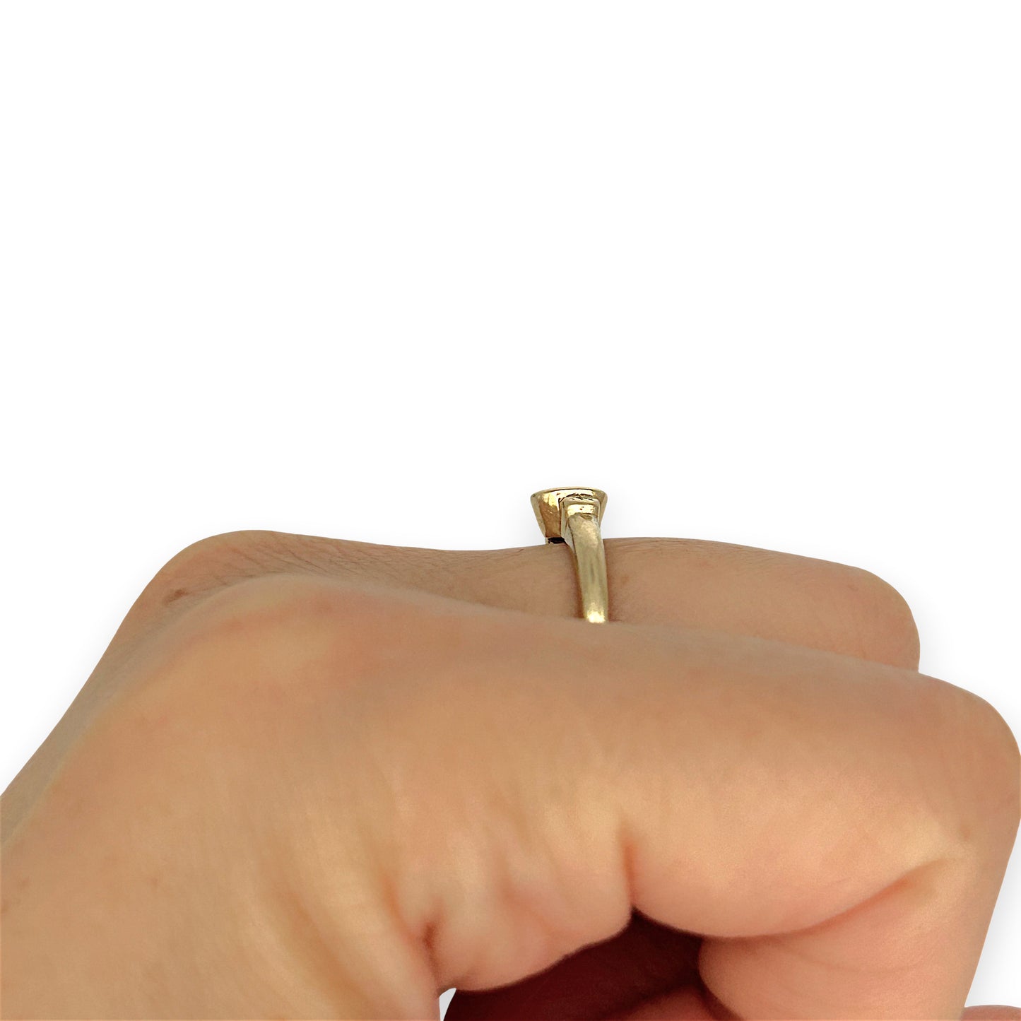 GOLD DEAL | 9kt Gold Emerald Heirloom Ring Size Z 1/2