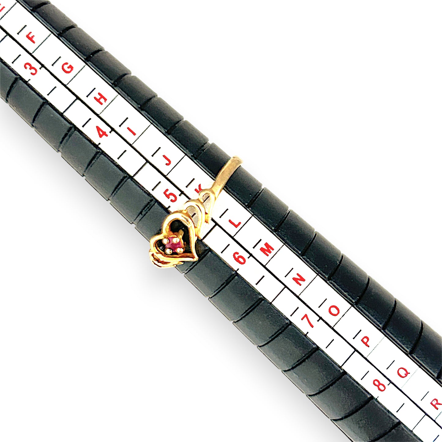 GOLD DEAL | 9ct Gold Heart Trio Ring With Reddish-Pink Ruby