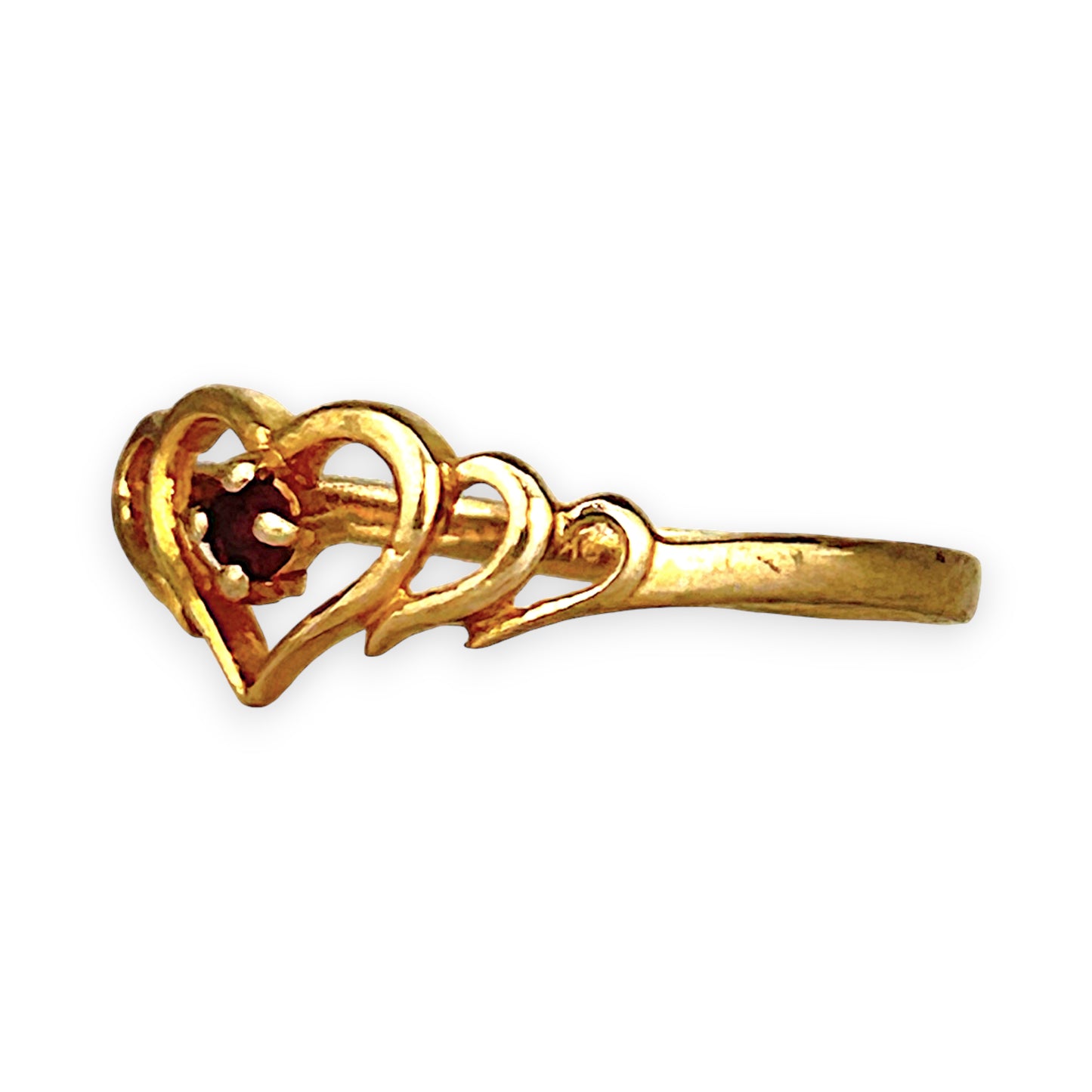 GOLD DEAL | 9ct Gold Heart Trio Ring With Reddish-Pink Ruby
