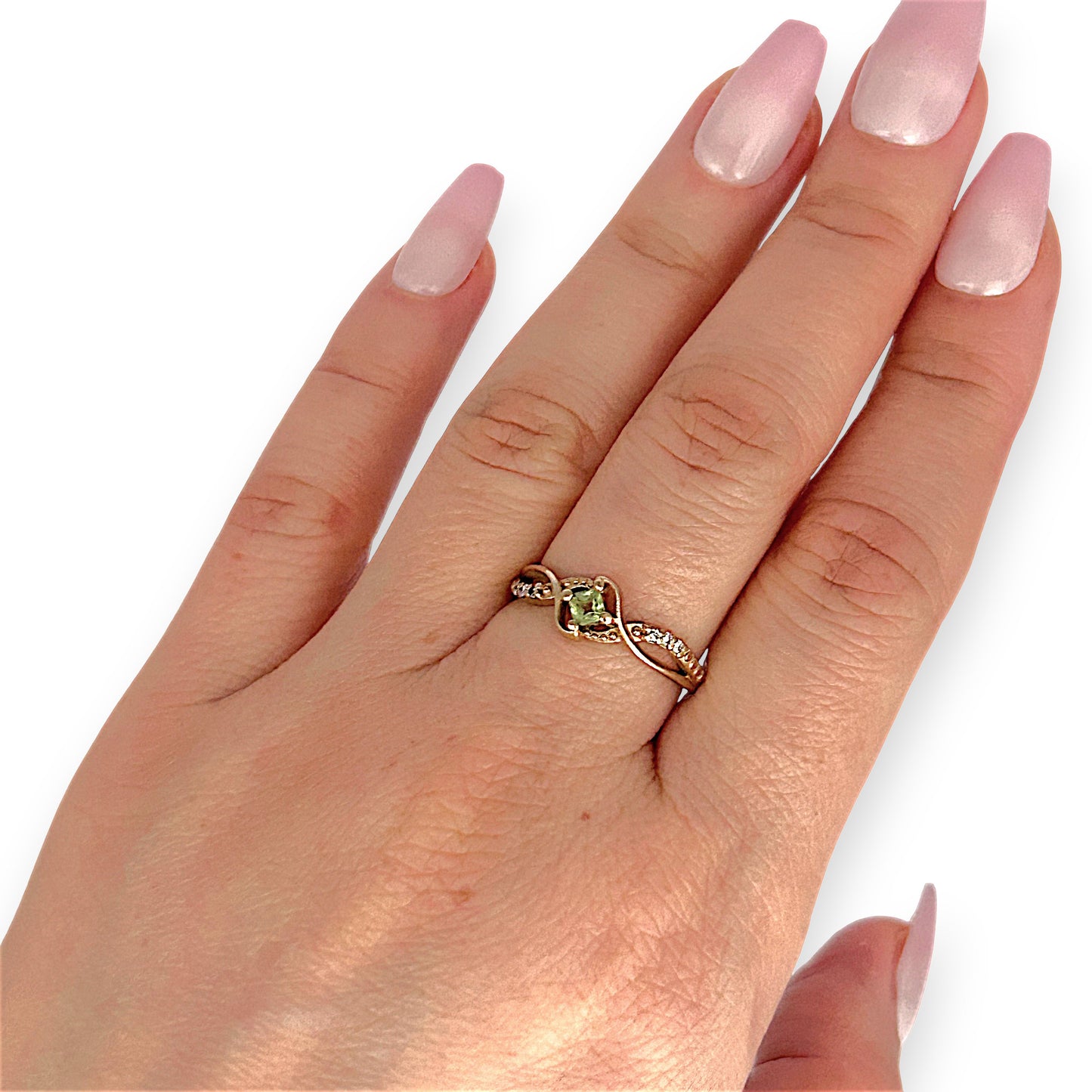 GOLD DEAL | 10ct (10K) Gold Golden Meadow Peridot Ring Size M
