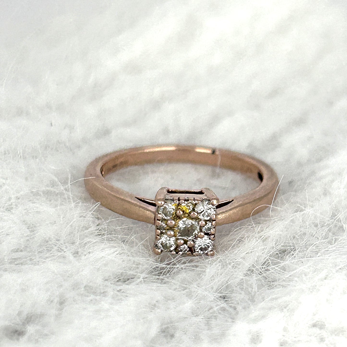 GOLD DEAL | 10ct (10K) Rose Gold Rosé Luxe Ring with Diamonds Size N