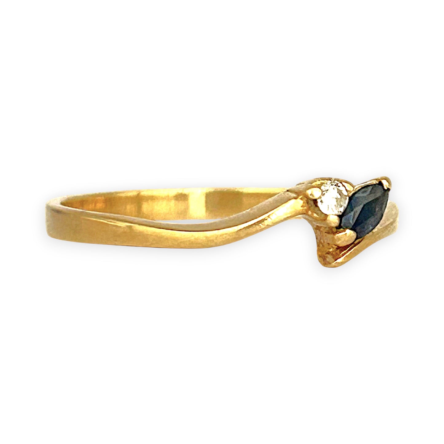 XMAS DEAL | 18kt Gold Celeste Diamond and Sapphire Ring Size M 1/2